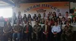 मणिपुर: 29 चयनित लड़कियों का असम राइफल्स द्वारा सम्मान मणिपुर: 29 चयनित लड़कियों का असम राइफल्स द्वारा सम्मान