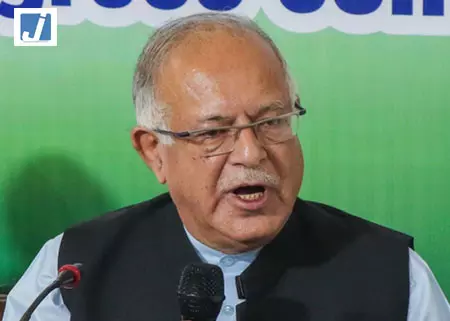 नेशनल कॉन्फ्रेंस के साथ गठबंधन से कांग्रेस जनता के मुद्दे उठाने से नहीं रुकेगी: तारिक कर्रा नेशनल कॉन्फ्रेंस के साथ गठबंधन से कांग्रेस जनता के मुद्दे उठाने से नहीं रुकेगी: तारिक कर्रा
