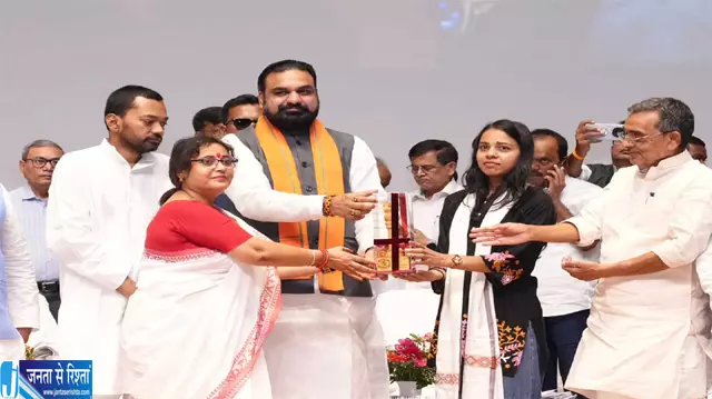 विकसित बिहार को लेकर CM सम्राट चौधरी का बड़ा संदेश विकसित बिहार को लेकर CM सम्राट चौधरी का बड़ा संदेश