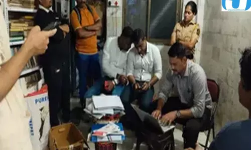 पतंग उड़ाने पर बवाल, छात्रा ने हिरासत और मोबाइल जब्ती का लगाया आरोप