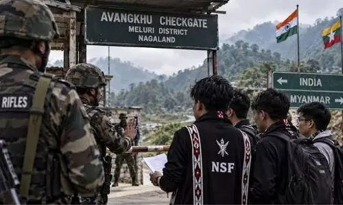 म्यांमार सीमा पर NSF टीम को रोका, छात्र संगठनों में आक्रोश म्यांमार सीमा पर NSF टीम को रोका, छात्र संगठनों में आक्रोश