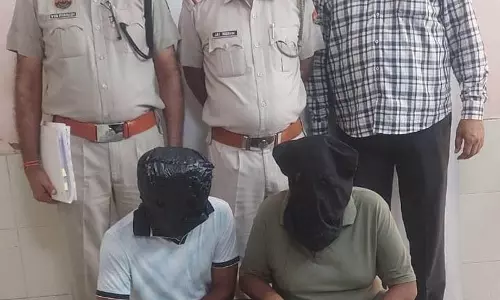 हिसार ठगी केस में गुजरात जेल से 2 आरोपी गिरफ्तार हिसार ठगी केस में गुजरात जेल से 2 आरोपी गिरफ्तार