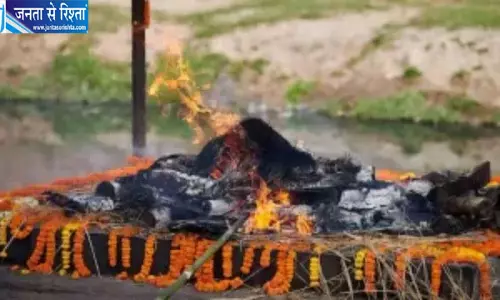 भाई को बचाने वाला खुद परिवार संग डूबा
