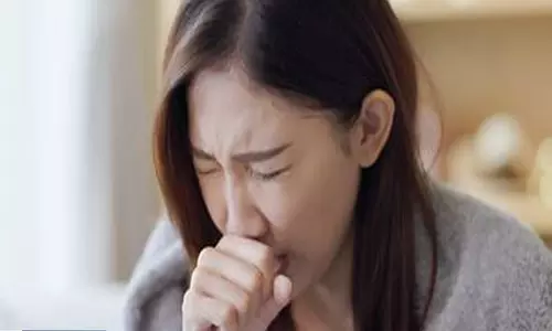 बदलते मौसम में खांसी खराश से बचाएंगे ये देसी नुस्खे
