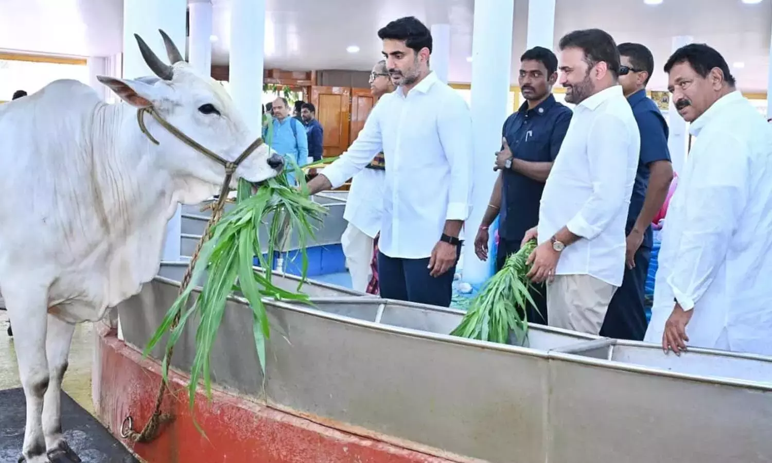 आंध्र प्रदेश शिक्षा को मॉडल नंबर 1 बनाने के लिए नैतिक मूल्य महत्वपूर्ण: लोकेश