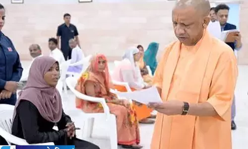 योगी सरकार का बड़ा संदेश छोटी घटनाओं पर भी तुरंत करें कार्रवाई योगी सरकार का बड़ा संदेश छोटी घटनाओं पर भी तुरंत करें कार्रवाई
