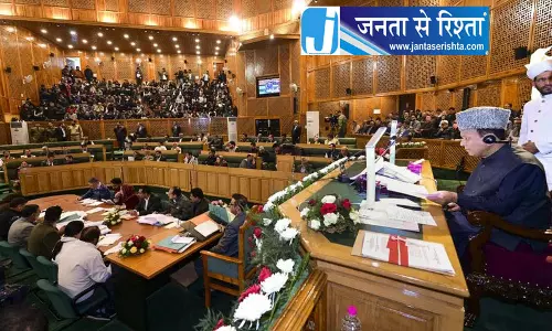 उमर सरकार के खिलाफ विधानसभा में विपक्ष उठाएगा मुद्दे उमर सरकार के खिलाफ विधानसभा में विपक्ष उठाएगा मुद्दे