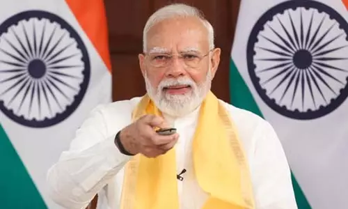 पीएम मोदी की पहल से 18,452 गांवों तक पहुंची बिजली, करोड़ों घरों को मिला कनेक्शन पीएम मोदी की पहल से 18,452 गांवों तक पहुंची बिजली, करोड़ों घरों को मिला कनेक्शन