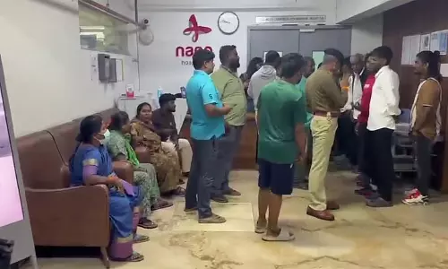बेंगलुरु में नकाबपोश बदमाशों का हमला, चार लोग घायल; पुलिस ने शुरू की जांच बेंगलुरु में नकाबपोश बदमाशों का हमला, चार लोग घायल; पुलिस ने शुरू की जांच