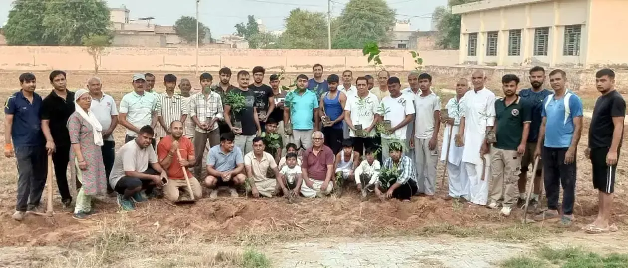 Hisar: ग्रीन ग्लोबल ग्रुप ने जुगलान में हरियाली का संकल्प लिया Hisar: ग्रीन ग्लोबल ग्रुप ने जुगलान में हरियाली का संकल्प लिया