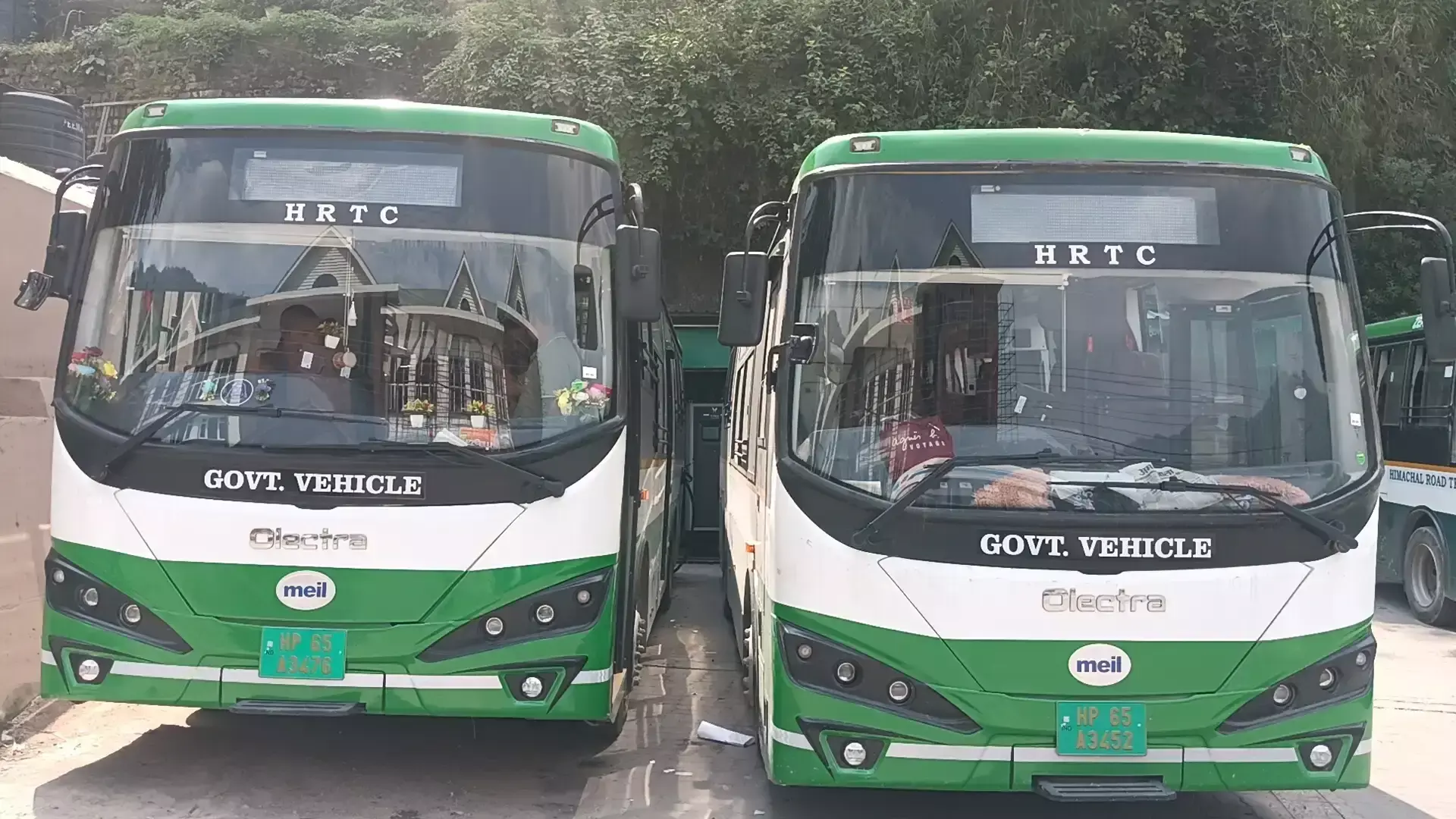 Mandi: एचआरटीसी की इलेक्ट्रिक बसों से प्रदूषणमुक्त सफर की पहल Mandi: एचआरटीसी की इलेक्ट्रिक बसों से प्रदूषणमुक्त सफर की पहल
