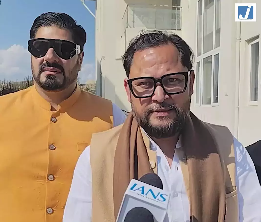 बारामूला में BJP का आयोजन बोले गोपाल महाजन सेवा कार्यों से जुड़ रहे कार्यकर्ता बारामूला में BJP का आयोजन बोले गोपाल महाजन सेवा कार्यों से जुड़ रहे कार्यकर्ता