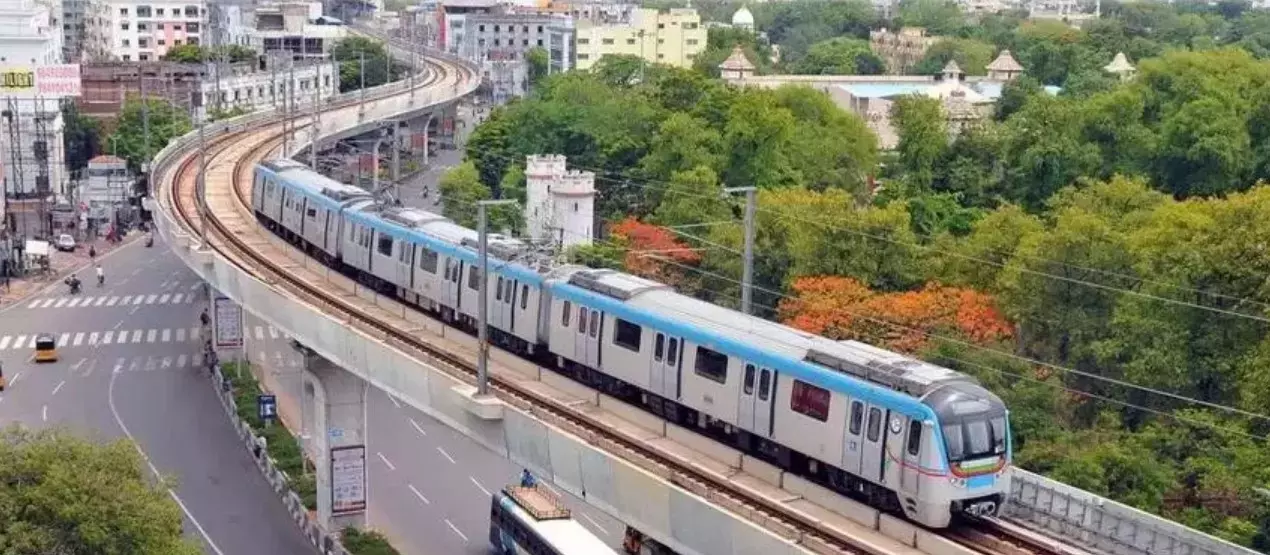 Telangana: 8 मिनट की मेट्रो प्रतीक्षा से रैदुर्ग के यात्री परेशान