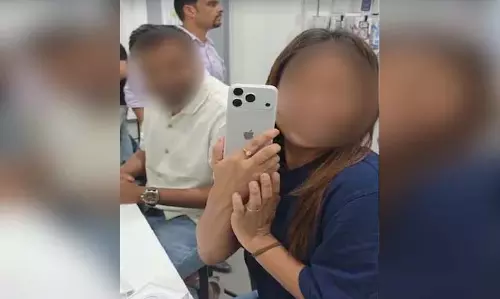 युवती से नया iPhone 18 Pro झपट लिया, फुर्र हो गए बदमाश