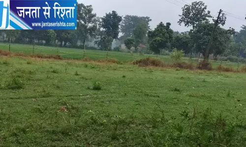 खाली जमीन पर सामुदायिक भवन का दावा खाली जमीन पर सामुदायिक भवन का दावा