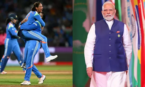 भारतीय महिला टीम ने एशियन गेम्स में जीता गोल्ड, पीएम मोदी समेत कई केंद्रीय मंत्रियों ने दी बधाई भारतीय महिला टीम ने एशियन गेम्स में जीता गोल्ड, पीएम मोदी समेत कई केंद्रीय मंत्रियों ने दी बधाई