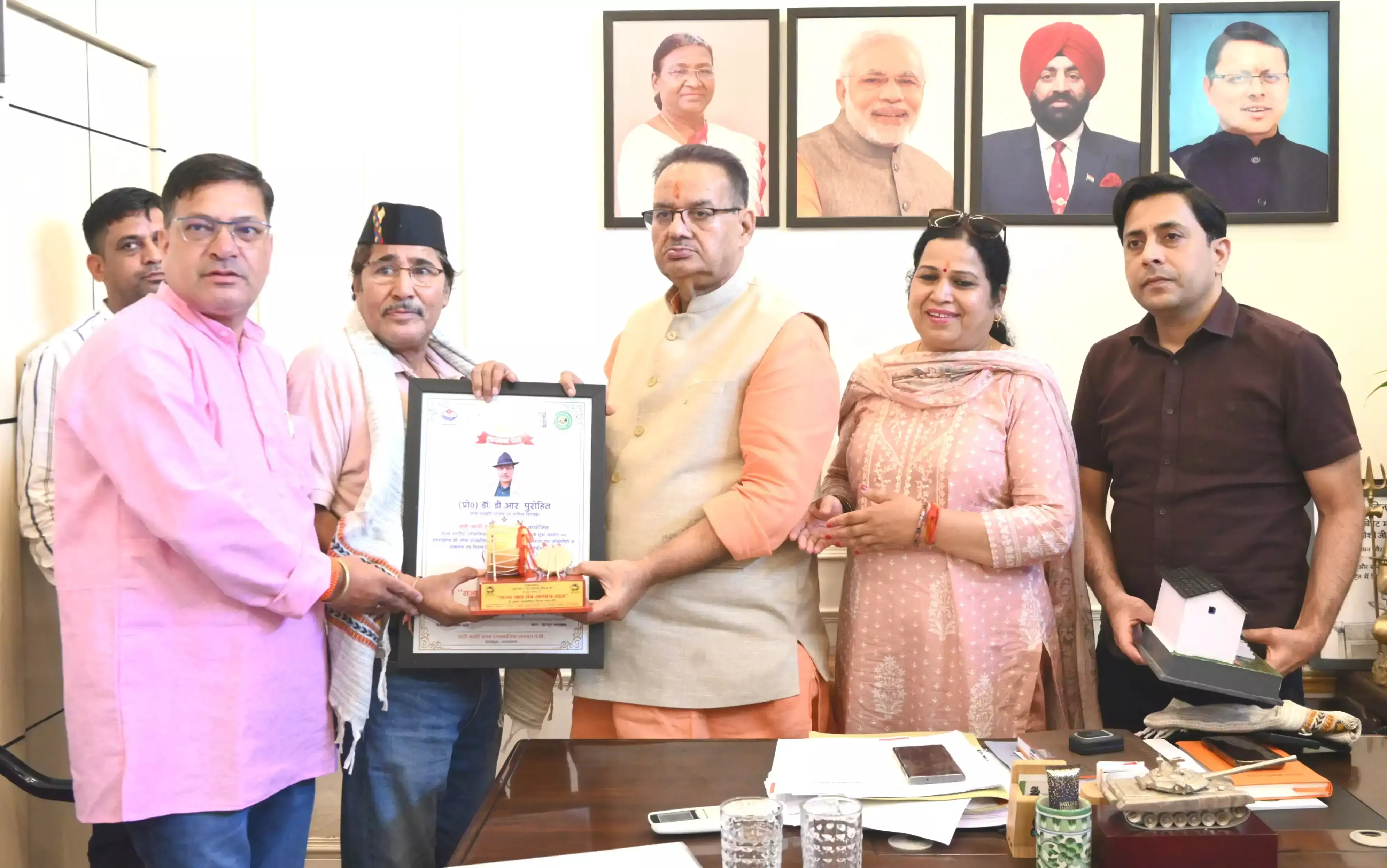 राज्य वाद्ययंत्र सम्मान से सम्मानित हुए डॉ. पुरोहित