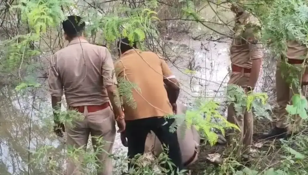 सिर कटा शव मिलने से कानपुर में हड़कंप