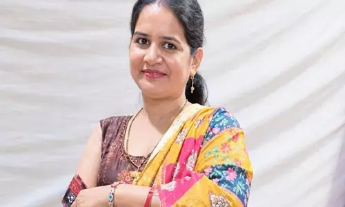 टैंकर ने ईएसआईसी महिला कर्मी को मारी टक्कर, मौत