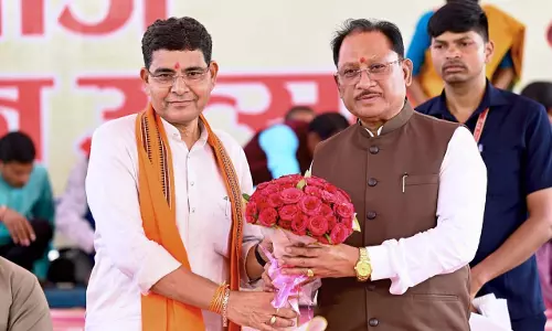 राजस्व मंत्री टंकराम वर्मा के निवास पर आयोजित तीज मिलन समारोह में शामिल हुए मुख्यमंत्री श्री साय