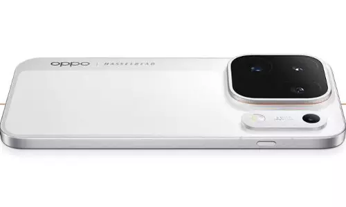 Oppo ने दो 200 मेगापिक्सल कैमरा वाला फोन Find X10 Pro Max किया लॉन्च Oppo ने दो 200 मेगापिक्सल कैमरा वाला फोन Find X10 Pro Max किया लॉन्च