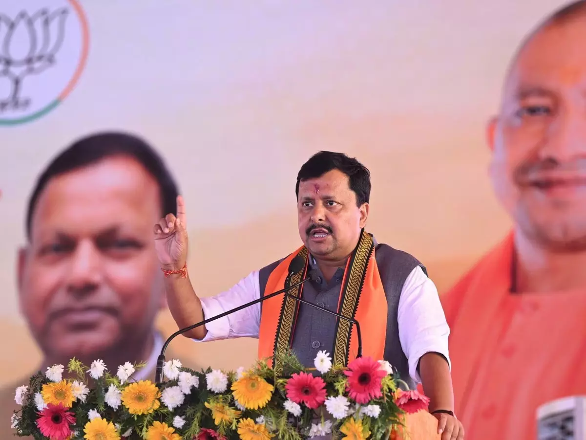 मिशन 2027 के लिए भाजपा ने कसी कमर पश्चिमी यूपी की 71 सीटों पर खास फोकस मिशन 2027 के लिए भाजपा ने कसी कमर पश्चिमी यूपी की 71 सीटों पर खास फोकस
