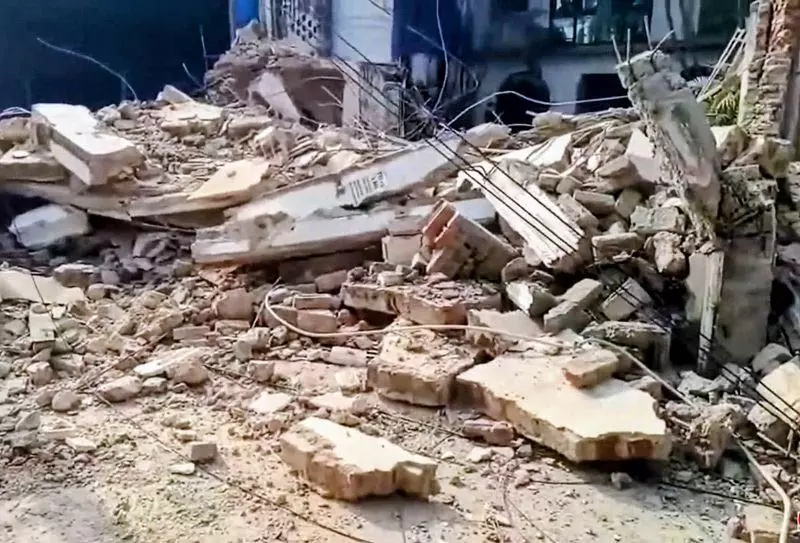 दक्षिण दिल्ली में बुलडोजर से रास्ता साफ दक्षिण दिल्ली में बुलडोजर से रास्ता साफ दक्षिण दिल्ली में बुलडोजर से रास्ता साफ दक्षिण दिल्ली में बुलडोजर से रास्ता साफ