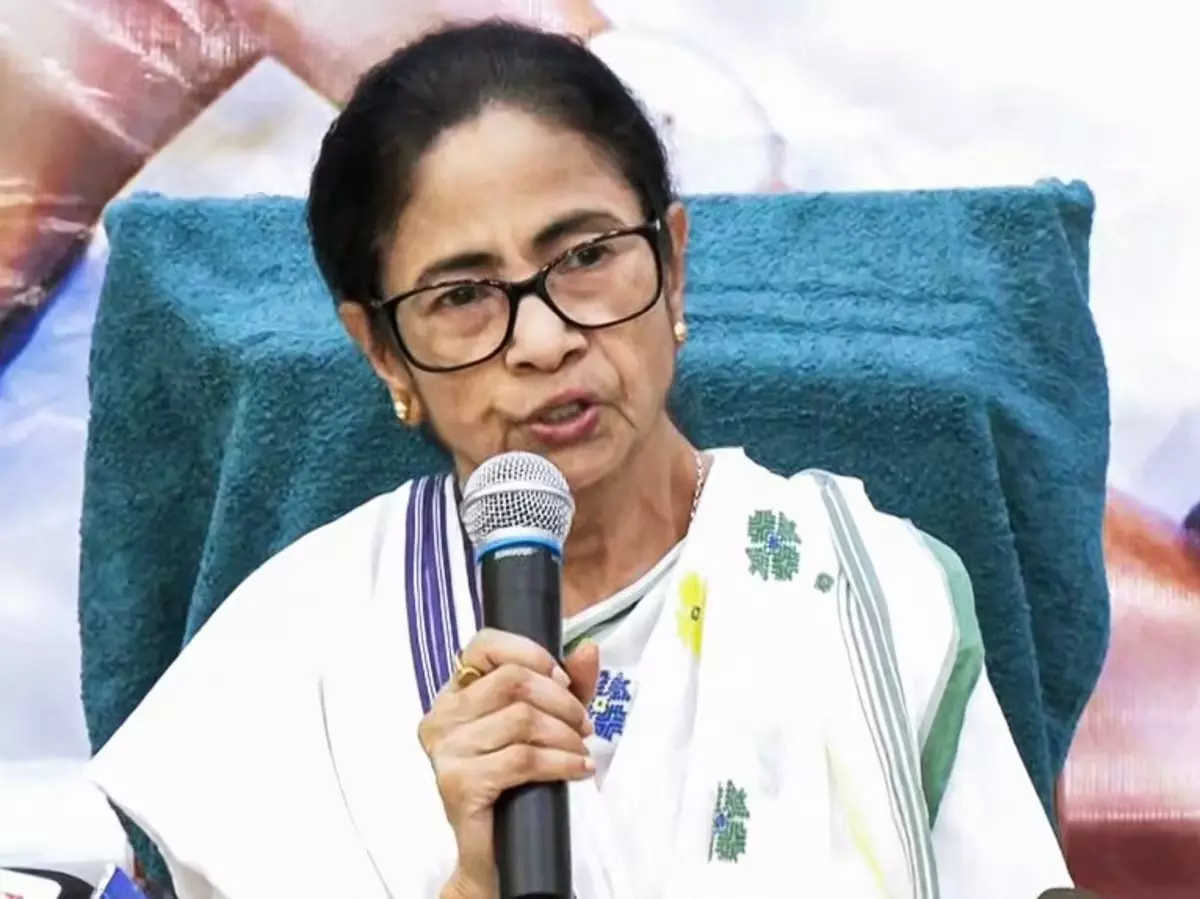 जमुई की घटना पर भड़कीं ममता बनर्जी भाजपा पर साधा निशाना जमुई की घटना पर भड़कीं ममता बनर्जी भाजपा पर साधा निशाना