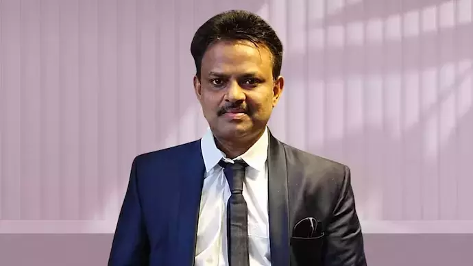 Telangana: खम्मम न्यूरोसर्जन जगदीश बाबू की रैली में हजारों लोगों ने हिस्सा लिया Telangana: खम्मम न्यूरोसर्जन जगदीश बाबू की रैली में हजारों लोगों ने हिस्सा लिया
