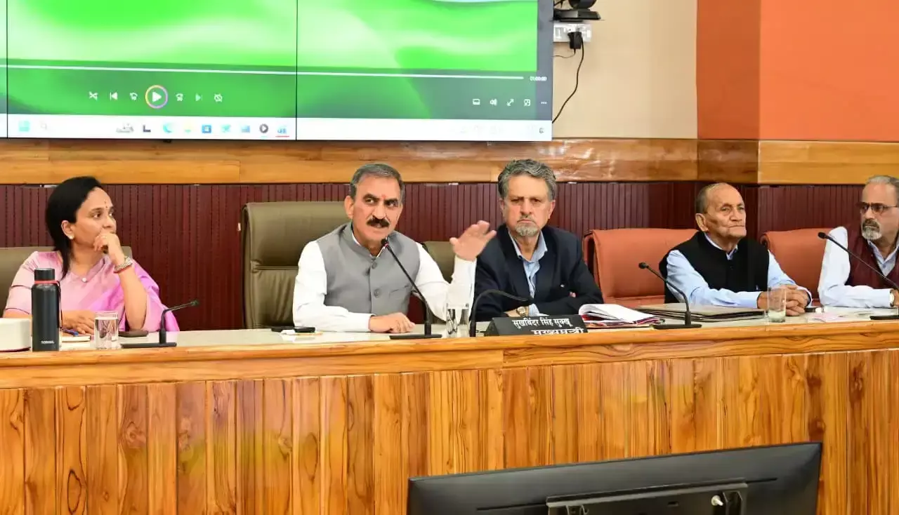 Shimla: पेंशनरों के एरियर भुगतान की मुख्यमंत्री ने दी जानकारी Shimla: पेंशनरों के एरियर भुगतान की मुख्यमंत्री ने दी जानकारी