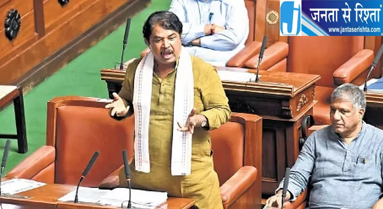 कस्तूरीरंगन रिपोर्ट पर घमासान आर अशोक बोले केरल मॉडल पर कराएं जमीनी सर्वे कस्तूरीरंगन रिपोर्ट पर घमासान आर अशोक बोले केरल मॉडल पर कराएं जमीनी सर्वे
