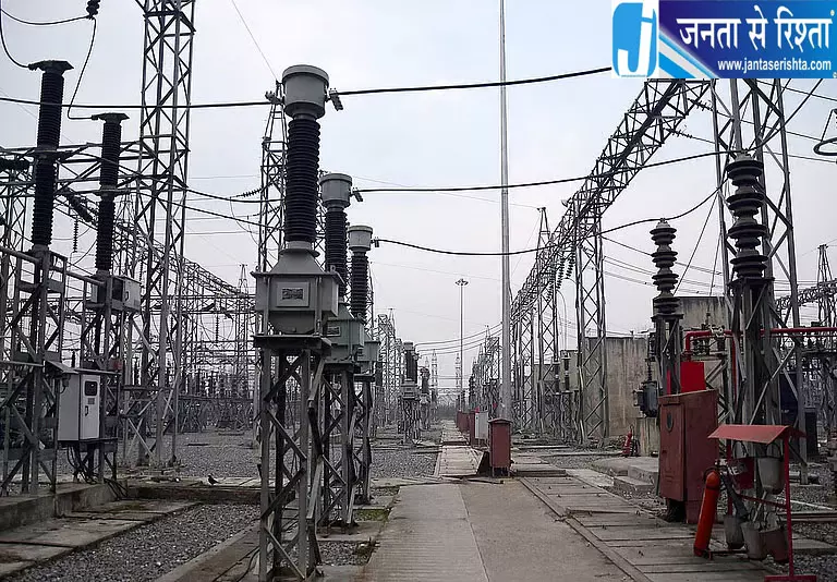 कर्नाटक में बिजली संकट गहराया रिकॉर्ड मांग के बीच बढ़ी कटौती किसान और उपभोक्ता परेशान कर्नाटक में बिजली संकट गहराया रिकॉर्ड मांग के बीच बढ़ी कटौती किसान और उपभोक्ता परेशान