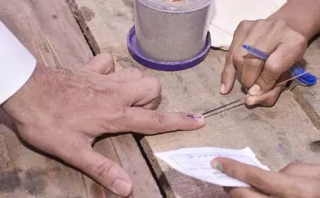 राजस्थान: डिप्टी मेयर, डिप्टी चेयरमैन और वाइस-चेयरमैन के लिए हो रहे चुनाव राजस्थान: डिप्टी मेयर, डिप्टी चेयरमैन और वाइस-चेयरमैन के लिए हो रहे चुनाव