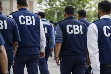 बैंक फ्रॉड केस में सीबीआई कोर्ट का फैसला, तीन अधिकारियों को 7 साल की सजा बैंक फ्रॉड केस में सीबीआई कोर्ट का फैसला, तीन अधिकारियों को 7 साल की सजा