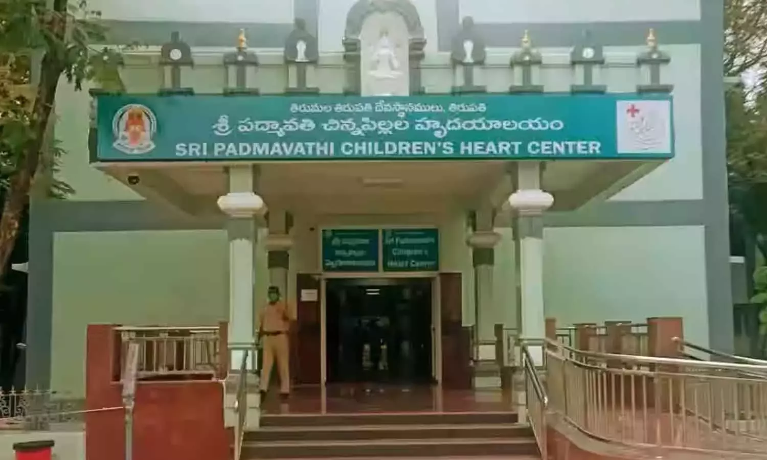 Andhra: गुंटूर-तिरुपति दौड़ ने 14 वर्षीय बच्चे को हृदय प्रत्यारोपण से बचाया Andhra: गुंटूर-तिरुपति दौड़ ने 14 वर्षीय बच्चे को हृदय प्रत्यारोपण से बचाया