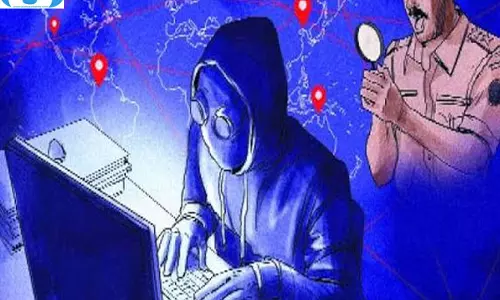IPO में निवेश का झांसा देकर करोड़ों की ठगी, लखनऊ STF ने आरोपी को दबोचा IPO में निवेश का झांसा देकर करोड़ों की ठगी, लखनऊ STF ने आरोपी को दबोचा