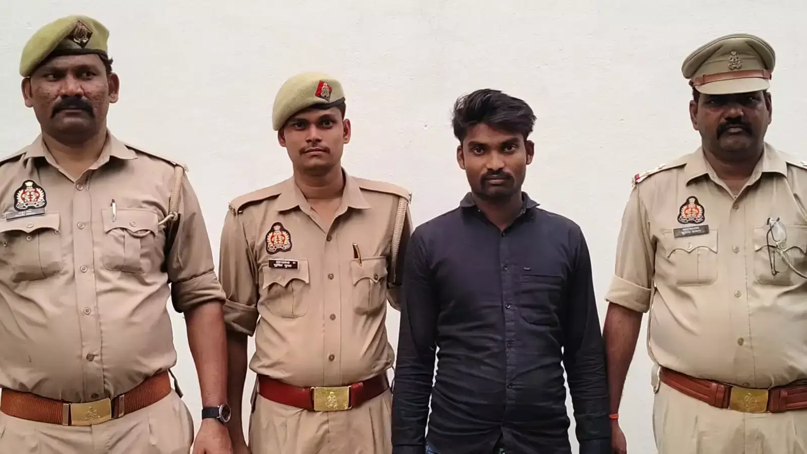 महिला की मौत के मामले में पुलिस कार्रवाई, आरोपित गिरफ्तार महिला की मौत के मामले में पुलिस कार्रवाई, आरोपित गिरफ्तार