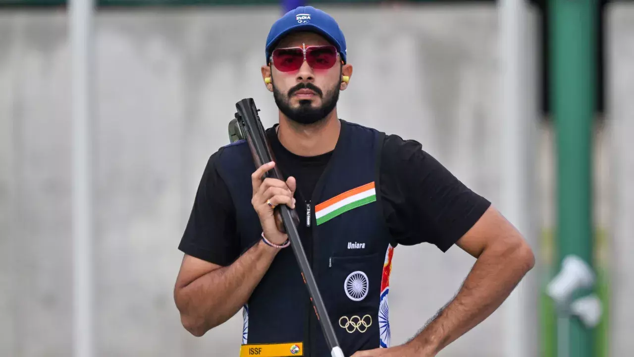 एशियाई खेल: पुरुषों की स्कीट टीम स्पर्धा में भारत को कांस्य एशियाई खेल: पुरुषों की स्कीट टीम स्पर्धा में भारत को कांस्य