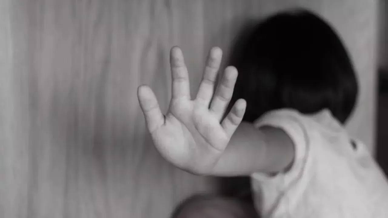 POCSO मामले में उद्योगपति वीरमणि पर सख्त कार्रवाई की मांग