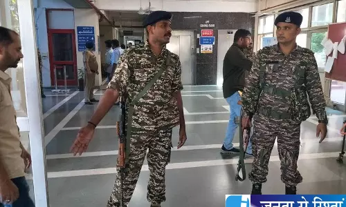 100 करोड़ की विसंगतियों पर ED के छापे