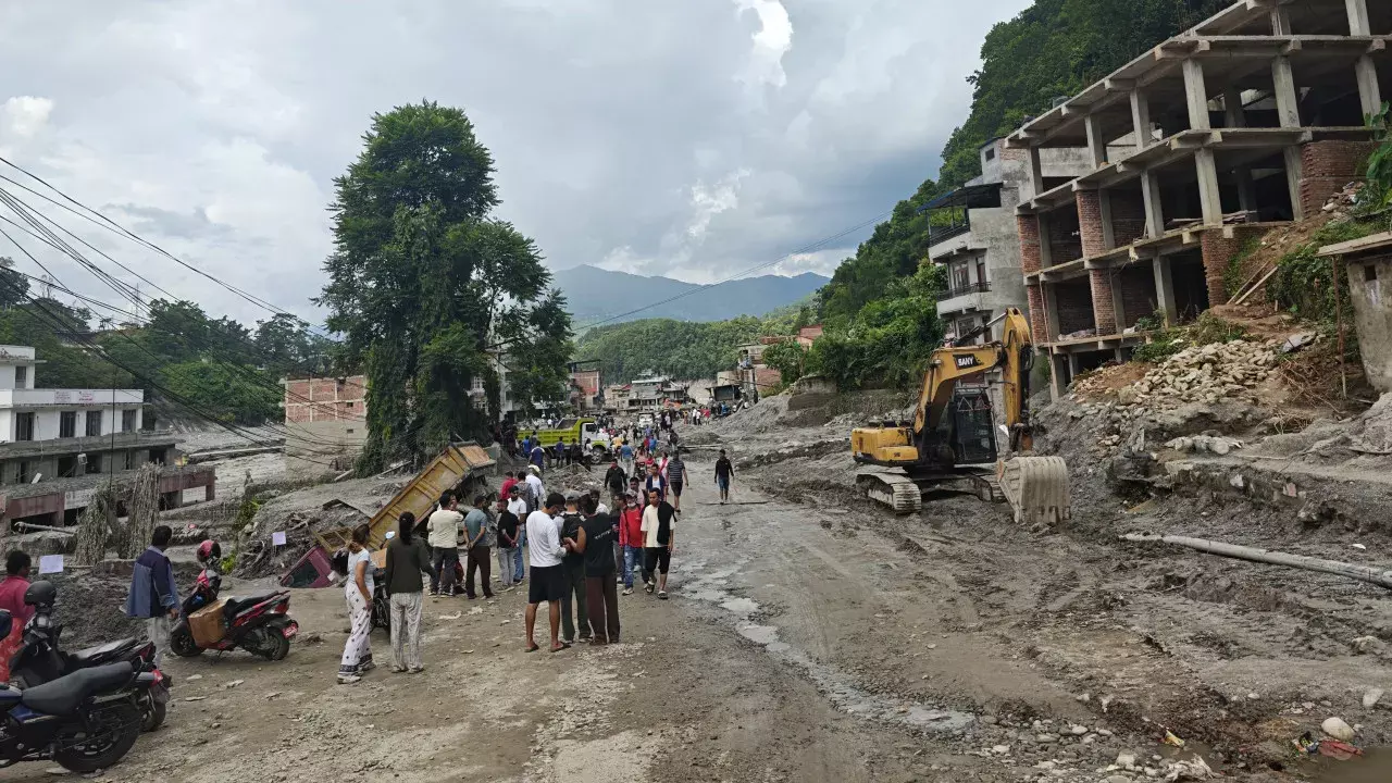 नेपाल बाढ़: अमेरिका ने 31 मिलियन डॉलर मदद का ऐलान किया नेपाल बाढ़: अमेरिका ने 31 मिलियन डॉलर मदद का ऐलान किया