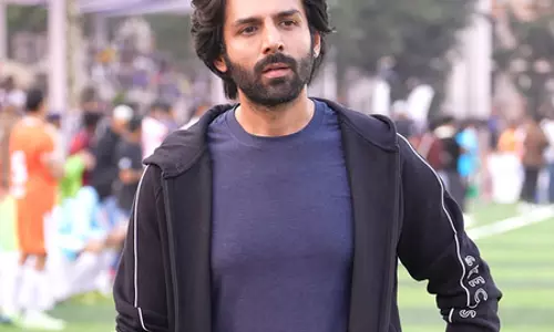 राष्ट्रीय पुरस्कार जीतने के बाद लालबागचा राजा के दरबार पहुंचे कार्तिक आर्यन, बप्पा को समर्पित किया अवॉर्ड राष्ट्रीय पुरस्कार जीतने के बाद लालबागचा राजा के दरबार पहुंचे कार्तिक आर्यन, बप्पा को समर्पित किया अवॉर्ड
