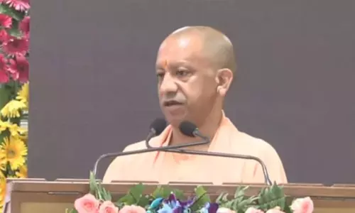 जीरो कमीशन पर चलेगी भारत टैक्सी, चालक को पांच लाख की सामाजिक सुरक्षा: सीएम योगी जीरो कमीशन पर चलेगी भारत टैक्सी, चालक को पांच लाख की सामाजिक सुरक्षा: सीएम योगी