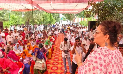 स्वास्थ्य मंत्री आरती राव ने दक्षिण हरियाणा का दौरा तेज किया स्वास्थ्य मंत्री आरती राव ने दक्षिण हरियाणा का दौरा तेज किया