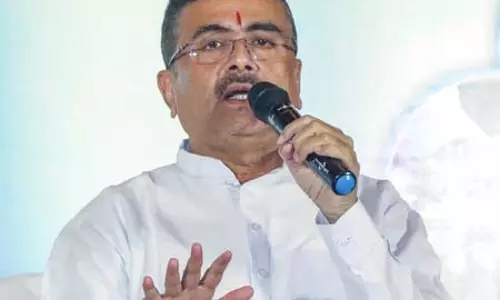 पश्चिम बंगाल सरकार नशामुक्त राज्य बनाने के लिए पूरी तरह प्रतिबद्ध :सीएम सुवेंदु अधिकारी