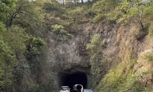 समेला सुरंग में सिमटा सदियों का इतिहास समेला सुरंग में सिमटा सदियों का इतिहास