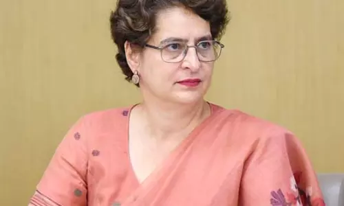 अगर चुनाव आयुक्तों को जानकारी थी और उन्होंने इजाजत दी, तो यह लोकतंत्र पर हमला : प्रियंका गांधी वाड्रा
