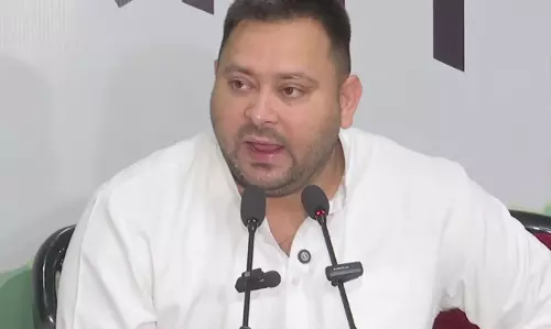 SIR विवाद पर तेजस्वी यादव का हमला चुनाव आयोग पर लगाए गंभीर आरोप