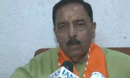 निकाय चुनाव पर गहलोत के बयान को लेकर अरुण चतुर्वेदी का पलटवार निकाय चुनाव पर गहलोत के बयान को लेकर अरुण चतुर्वेदी का पलटवार