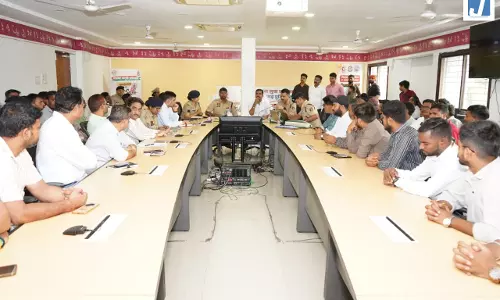गणेश विसर्जन झांकियों को लेकर रायपुर पुलिस की बड़ी बैठक